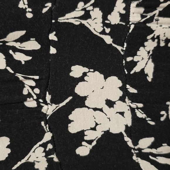 Croft And Barrow Black and White Floral Short Sleeve Dress L - Picture 2 of 3